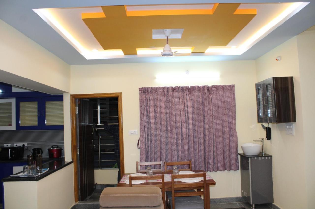 Servostay Tirupati New Luxurious Fully Furnished Flats Kültér fotó